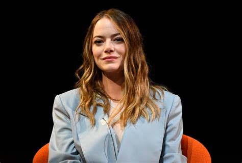 Emma Stone: Bio, Height, Weight, Measurements